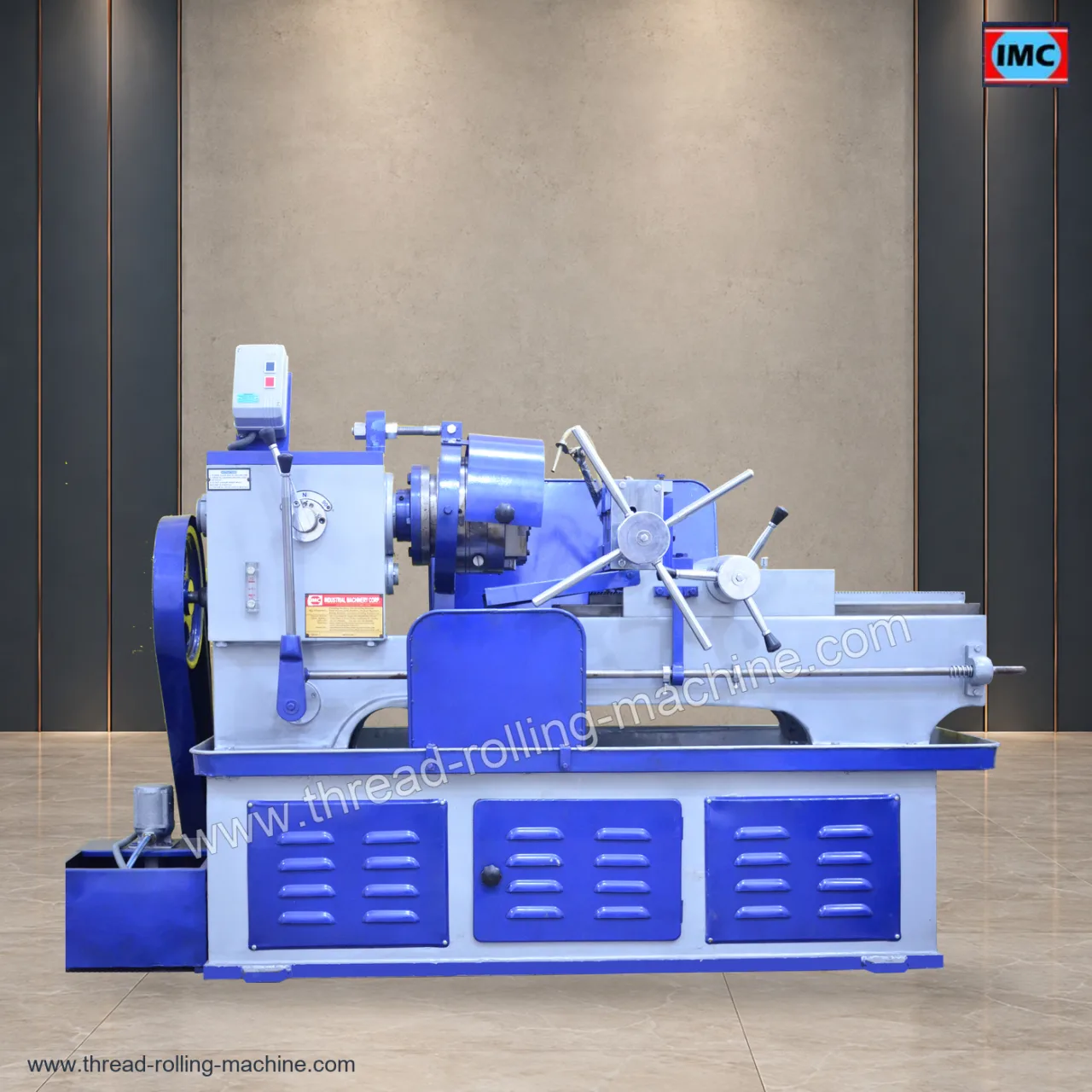 Bolt Threading Machine